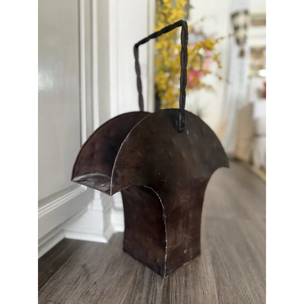 Vintage Hand Forged Iron Firewood Kindling Basket Twisted Handle Brutalist 23